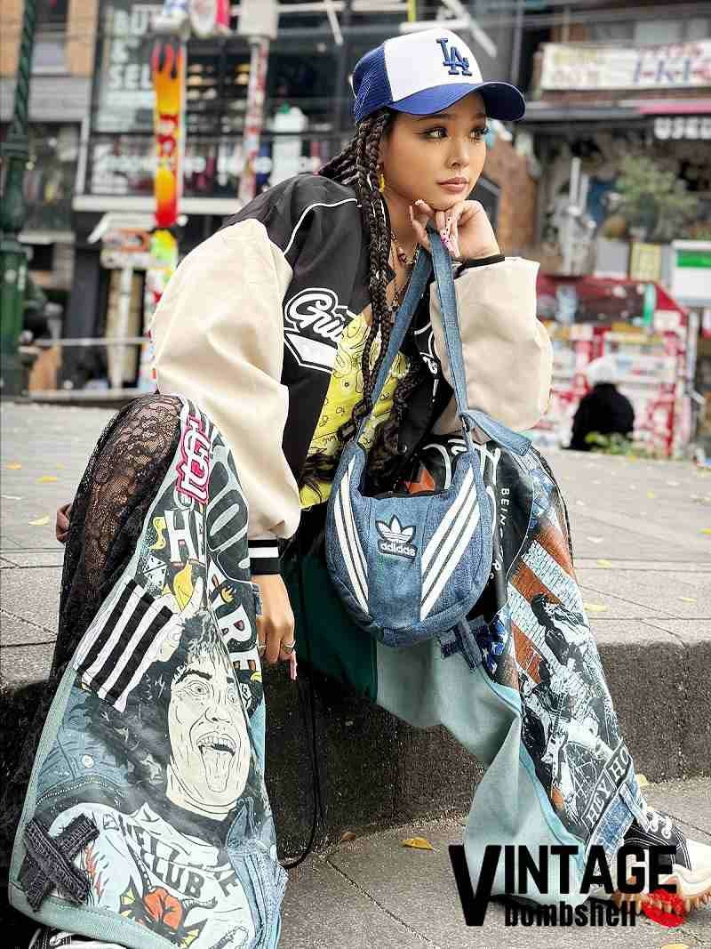 ロックグラフィックパッチ×サイドシアーレース再構築ワイドスウェットパンツ【Bbヴィンテージ】