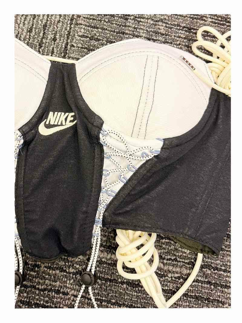 NIKEホワイト×ブラック再構築スピンドルリメイクビスチェ【Bb