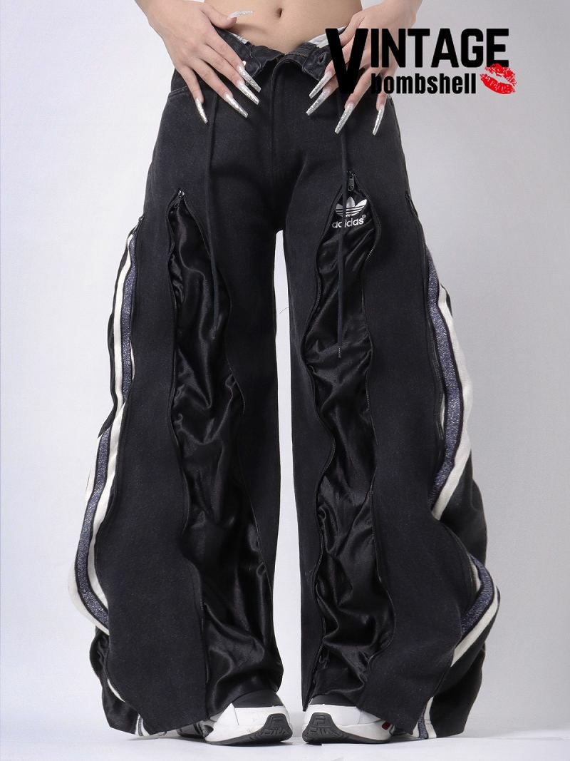 そ*ら様 リメイク再構築フレアワイドデニムトラックパンツアディダスadidasジ スーパーセール￥16800→￥15959！ ネイビーメタリックラインが映える