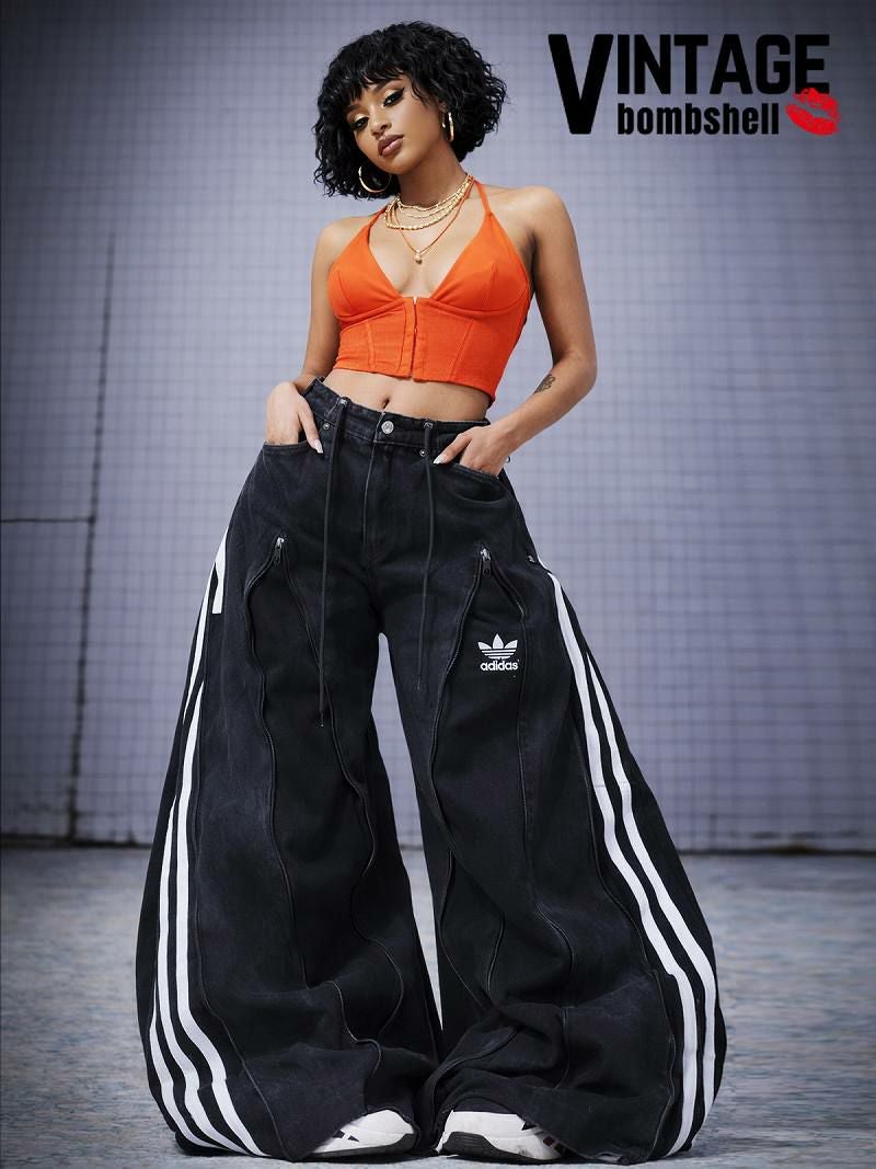 再構築　ブラックデニム　パンツ　リメイク　サイドジップ　アディダス　ワイドピンク 4ジッパーリメイクadidasドッキングブラックワイドデニム【Bb